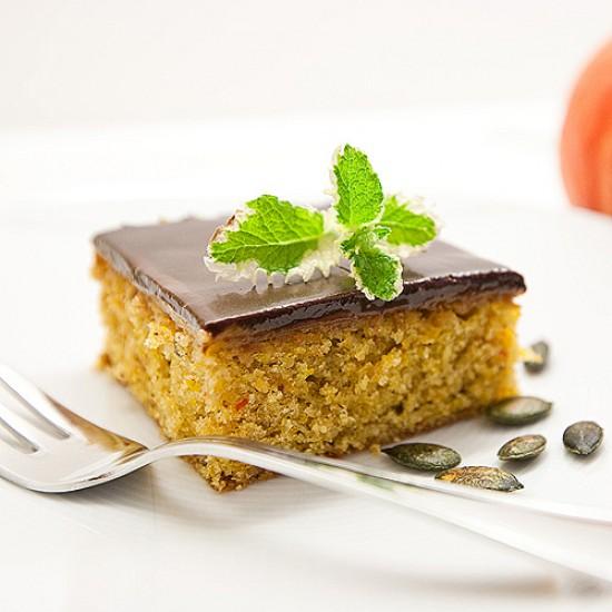 Rezeptbild: Kürbis Kuchen mit Schokoglasur Rezept