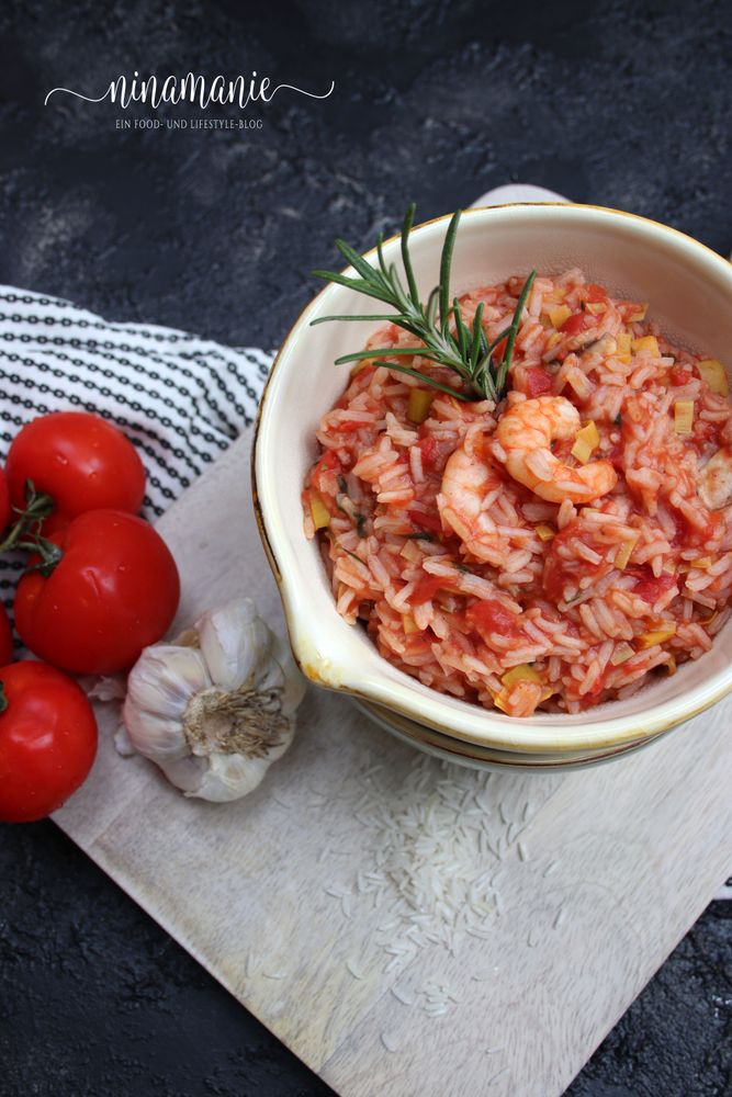 Rezeptbild: Tomatenreis mit Garnelen