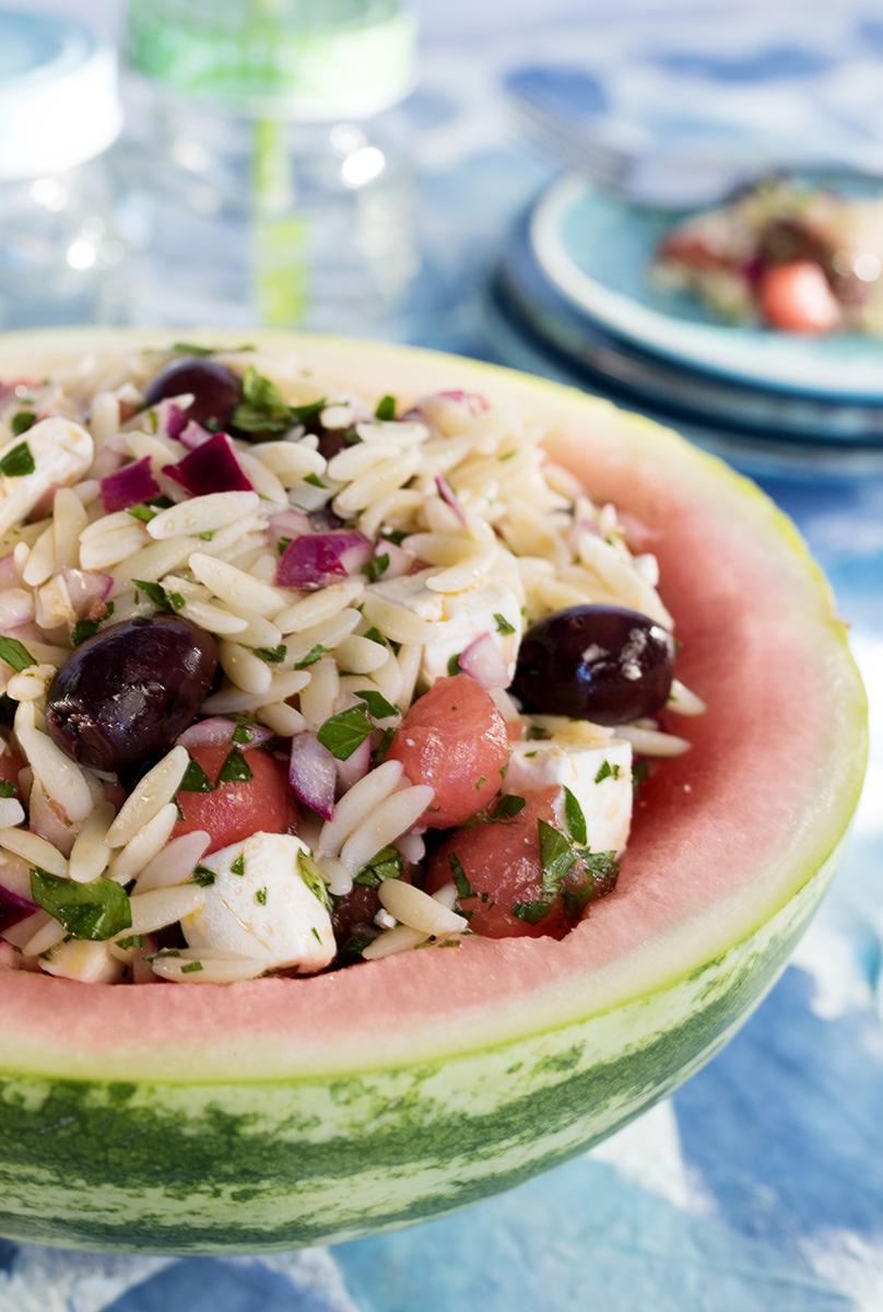 Rezeptbild: Kritharáki-Nudelsalat mit Wassermelone