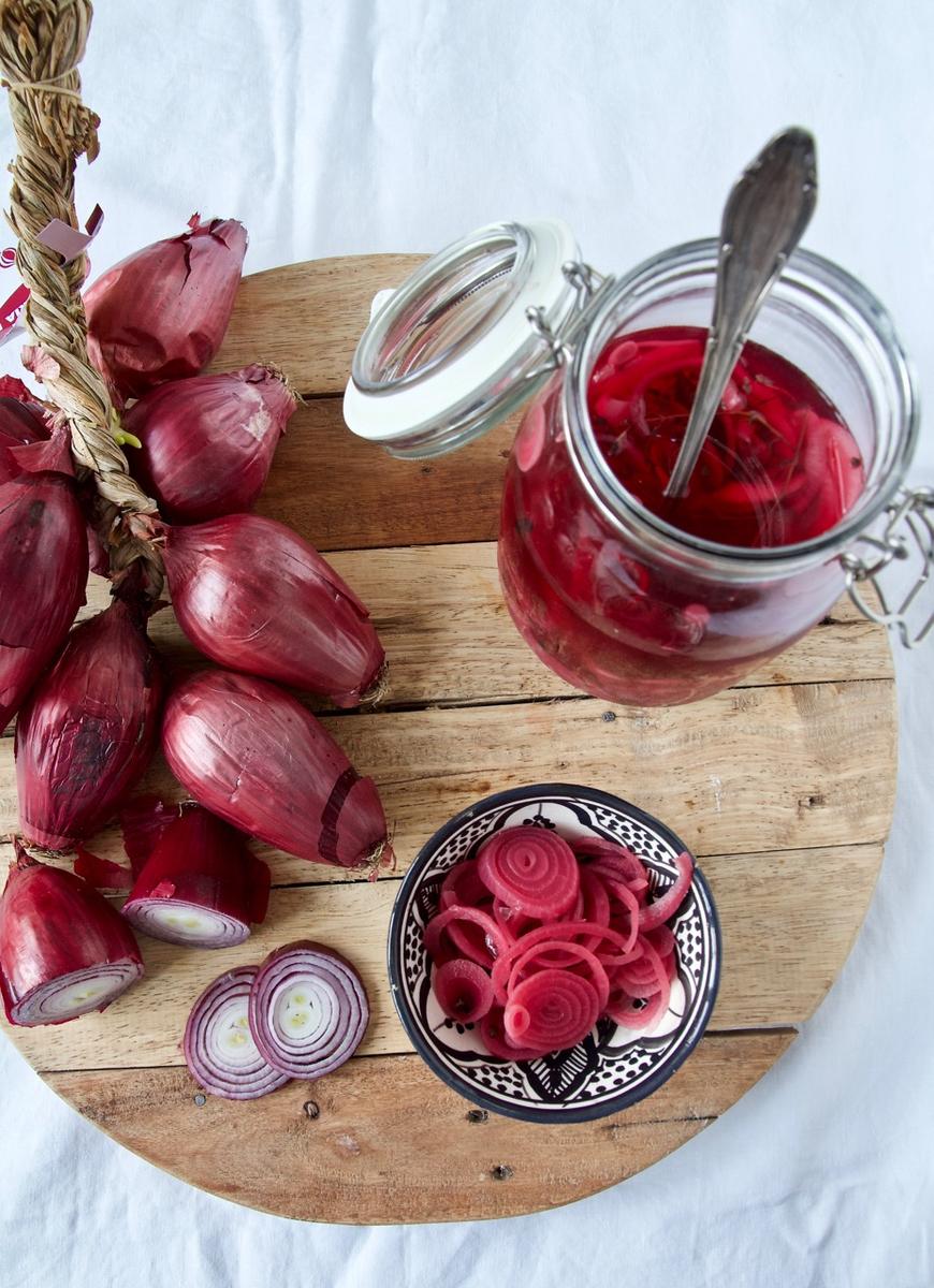 Rezeptbild: Piaz Torshi - eingelegte rote Zwiebeln nach persischer Art