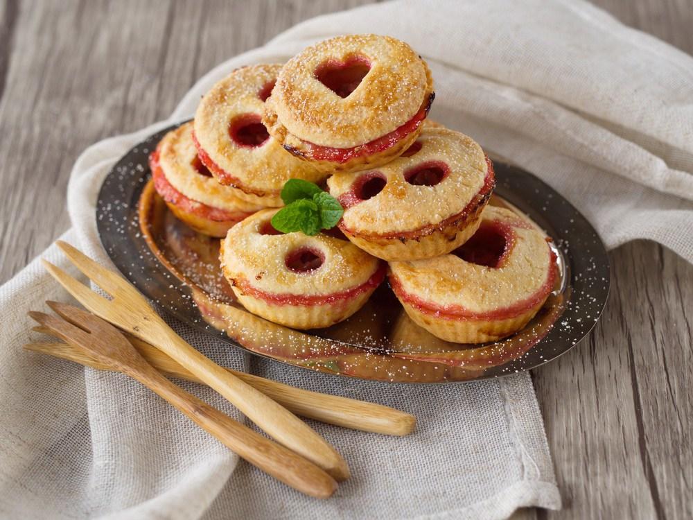 Rezeptbild: Rhabarber-Himbeer-Pies