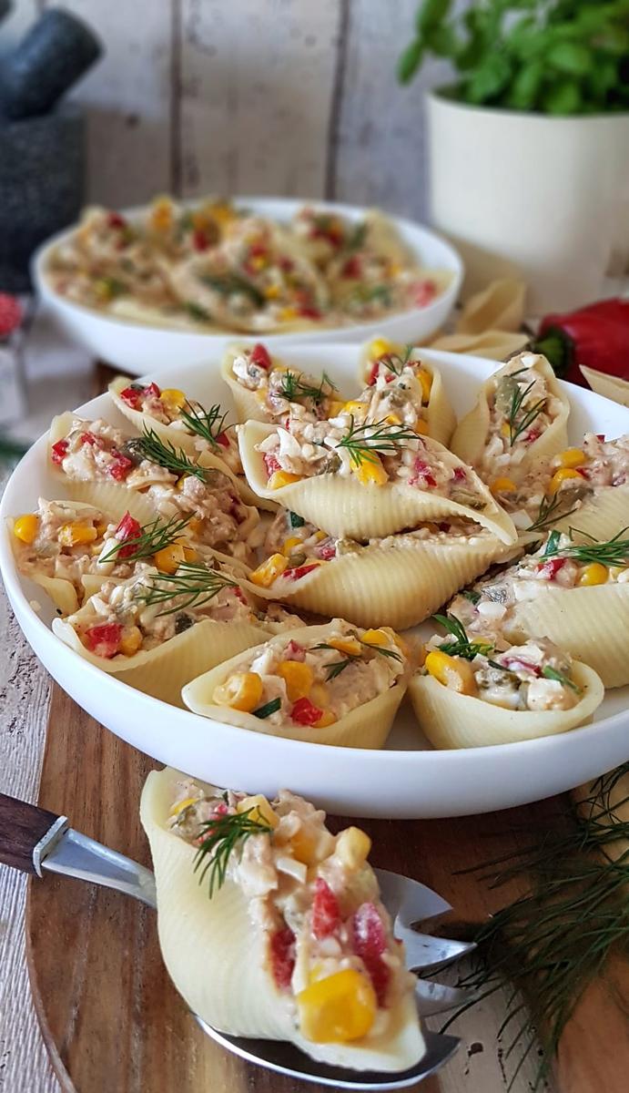 Rezeptbild: Der perfekte Nudelsalat als Fingerfood