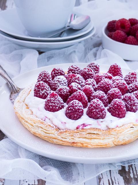 Rezeptbild: easy Blätterteig Himbeere Tarte