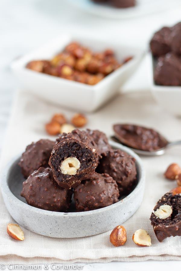 Rezeptbild: Vegane Ferrero Rocher Pralinen 