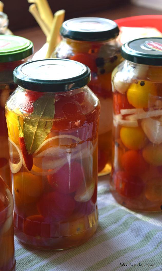 Rezeptbild: Tomaten süß-sauer eingelegt