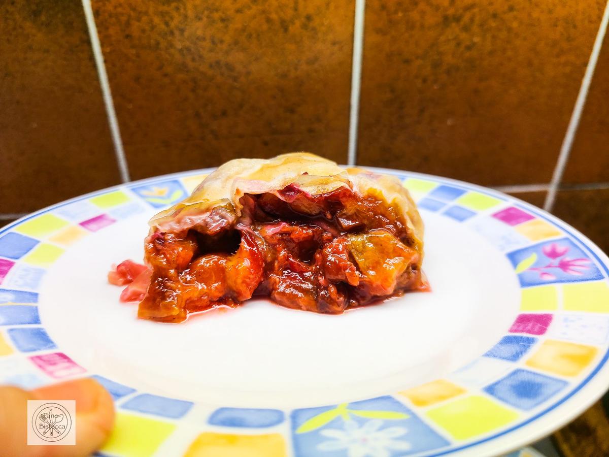 Rezeptbild: Zwetschgen Strudel