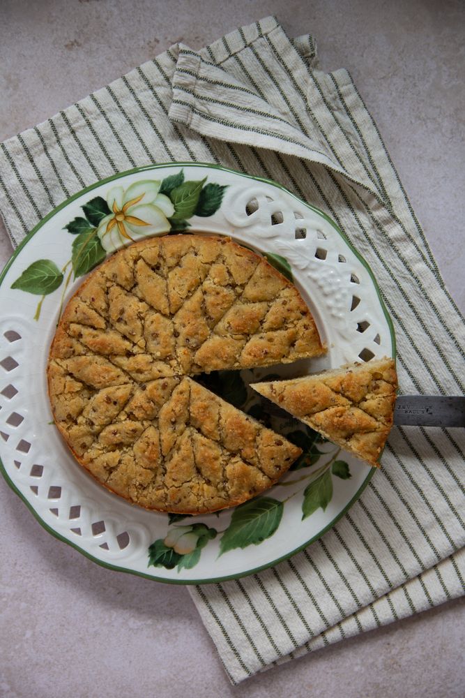 Rezeptbild: Helbeh - Jordanischer Hefekuchen mit Bockshornkleesamen