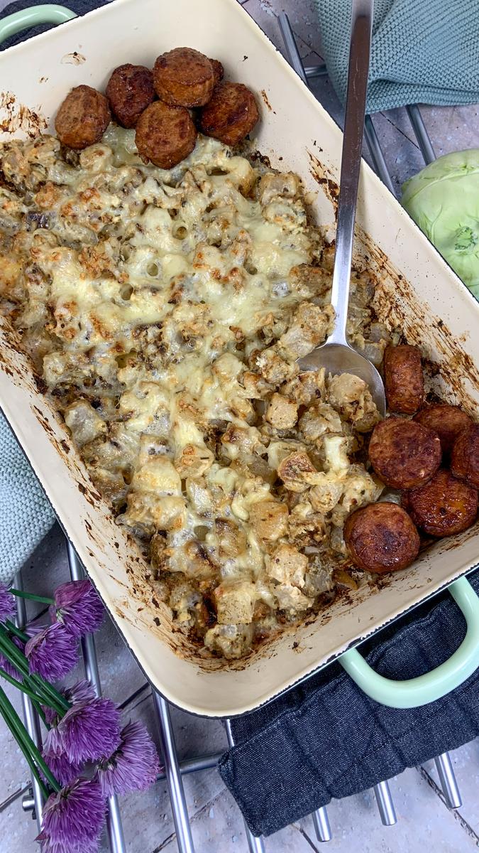 Rezeptbild: Überbackener low carb Kohlrabi mit Frischkäse und Gouda