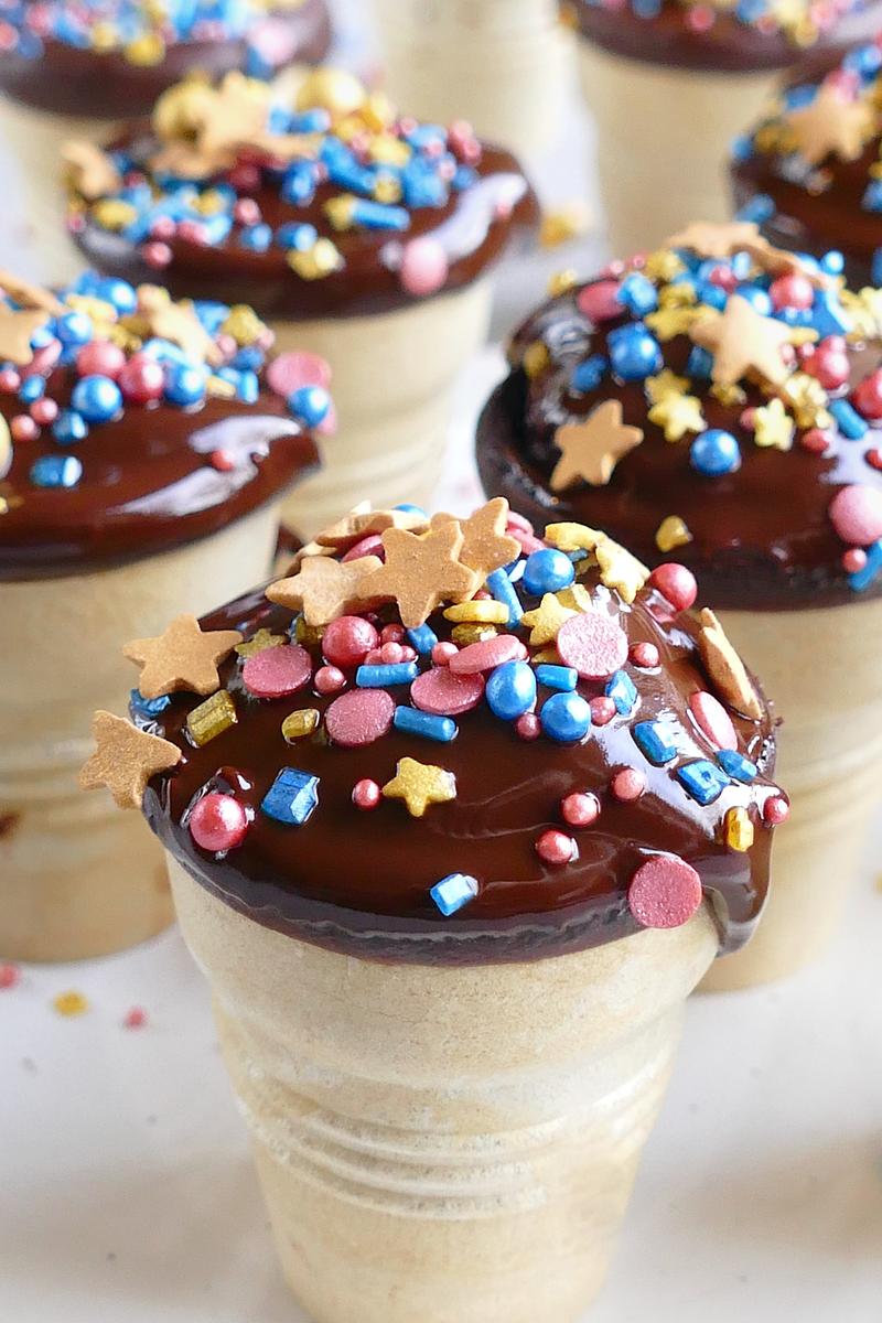 Rezeptbild: Kuchen im Waffelbecher - Minimuffins