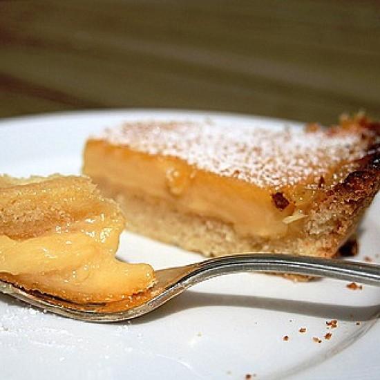 Rezeptbild: Cremiger Kokos-Lime-Pie