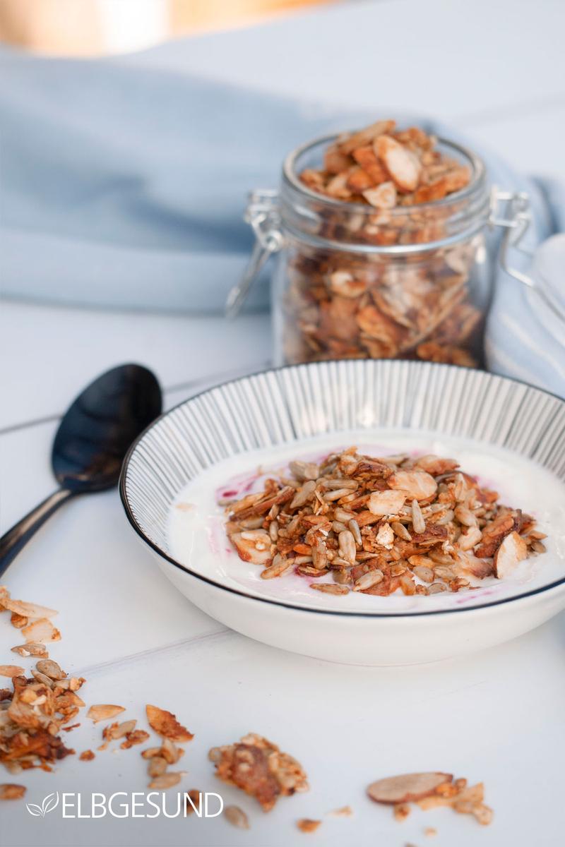 Rezeptbild: Bananen-Granola ohne Zucker und sehr lecker!