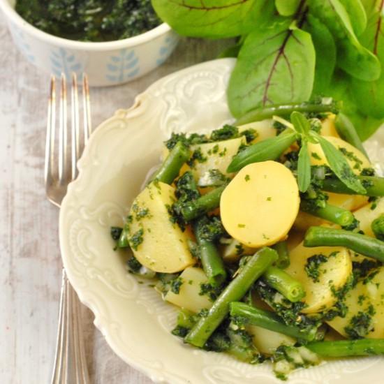 Rezeptbild: Grüner Kartoffelsalat - mit Bohnen und Kräuterpesto