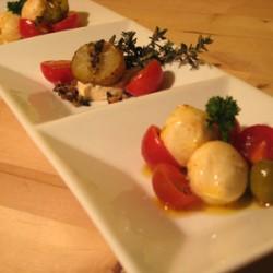 Rezeptbild: Tomaten mit Mozarellakugeln