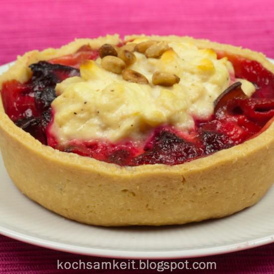 Rezeptbild: Croustades mit roter Beete und Apfelricotta