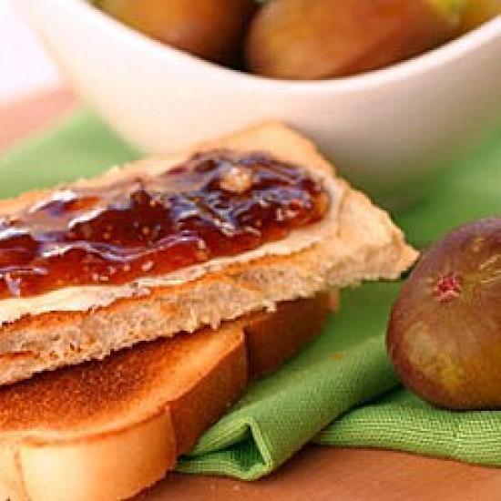 Rezeptbild: Feigenmarmelade mit Walnüssen
