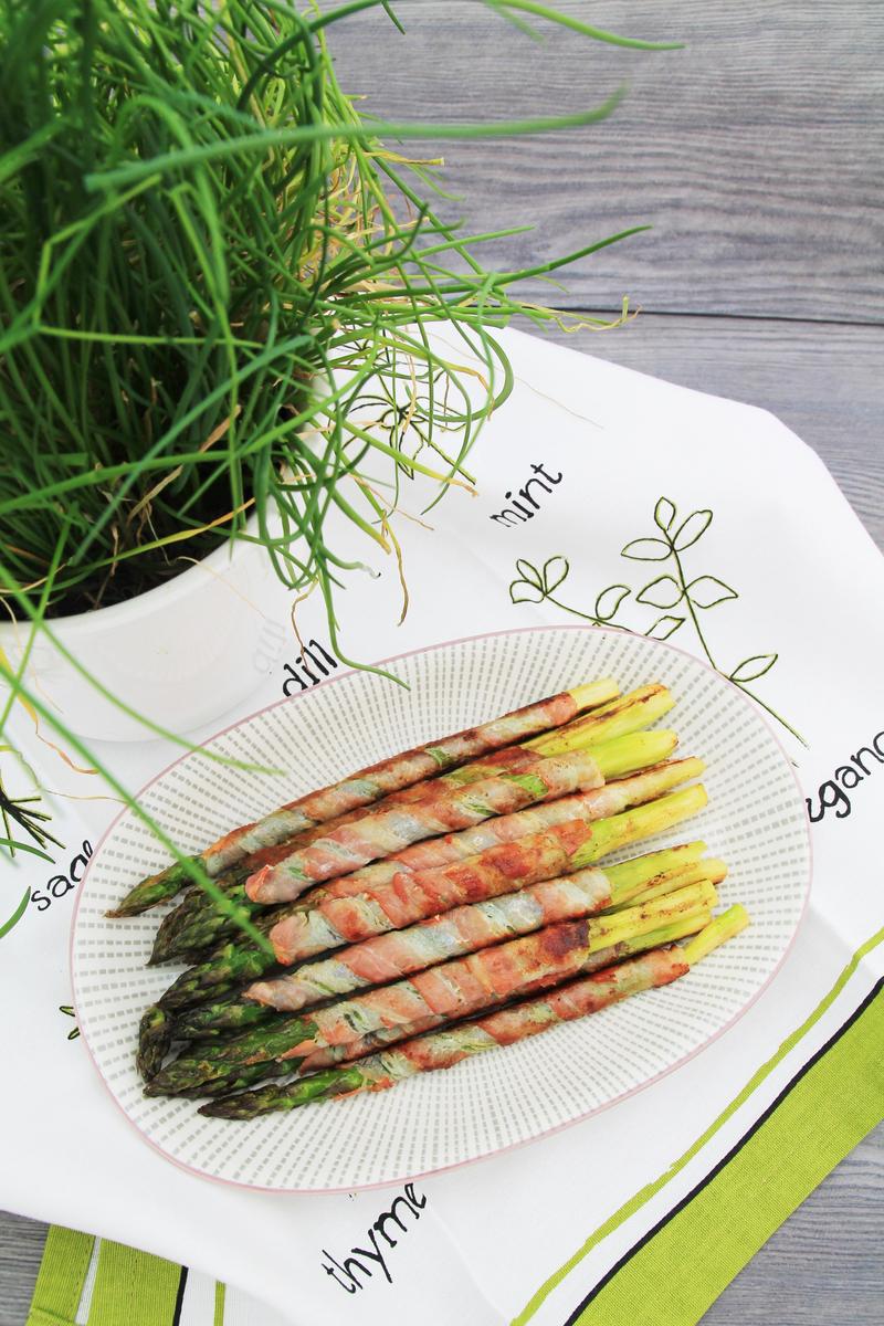 Rezeptbild: Gegrillter Spargel