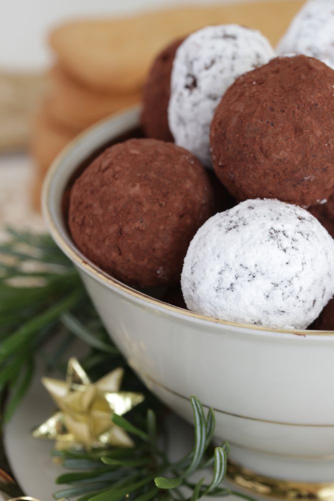 Rezeptbild: Spekulatius-Rum-Kugeln