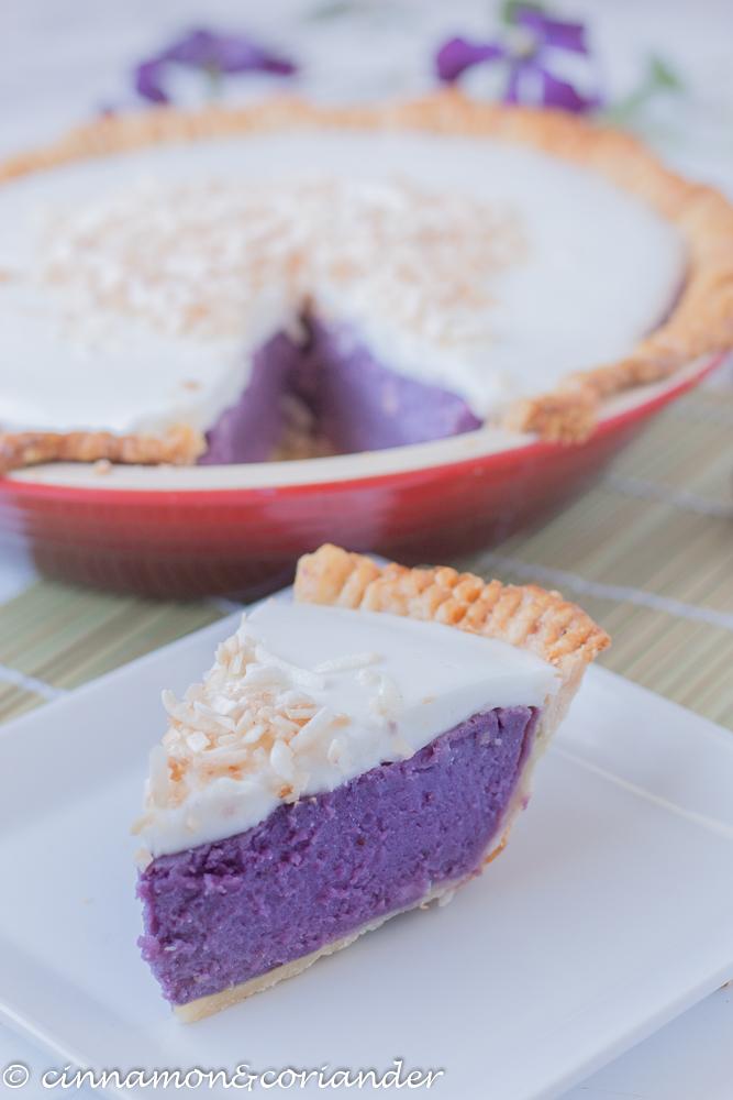 Rezeptbild: Lila Süßkartoffel Pie mit Kokos Pudding Topping