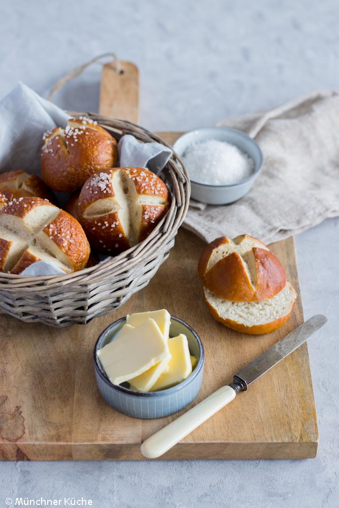 Rezeptbild: Schwäbische Laugenbrötchen