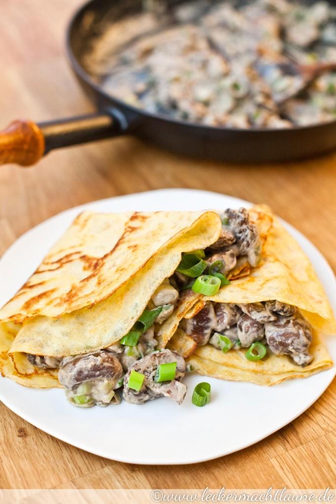 Rezeptbild: Kamut-Crêpes mit Pilzfüllung
