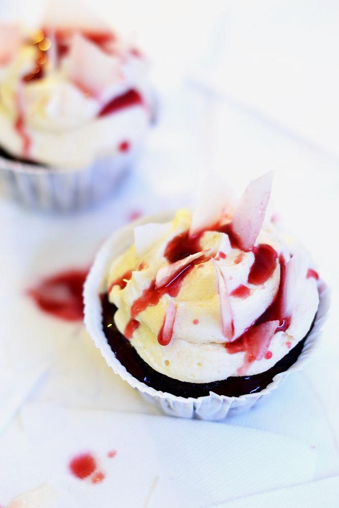 Rezeptbild: Blutige Scherben-Cupcakes