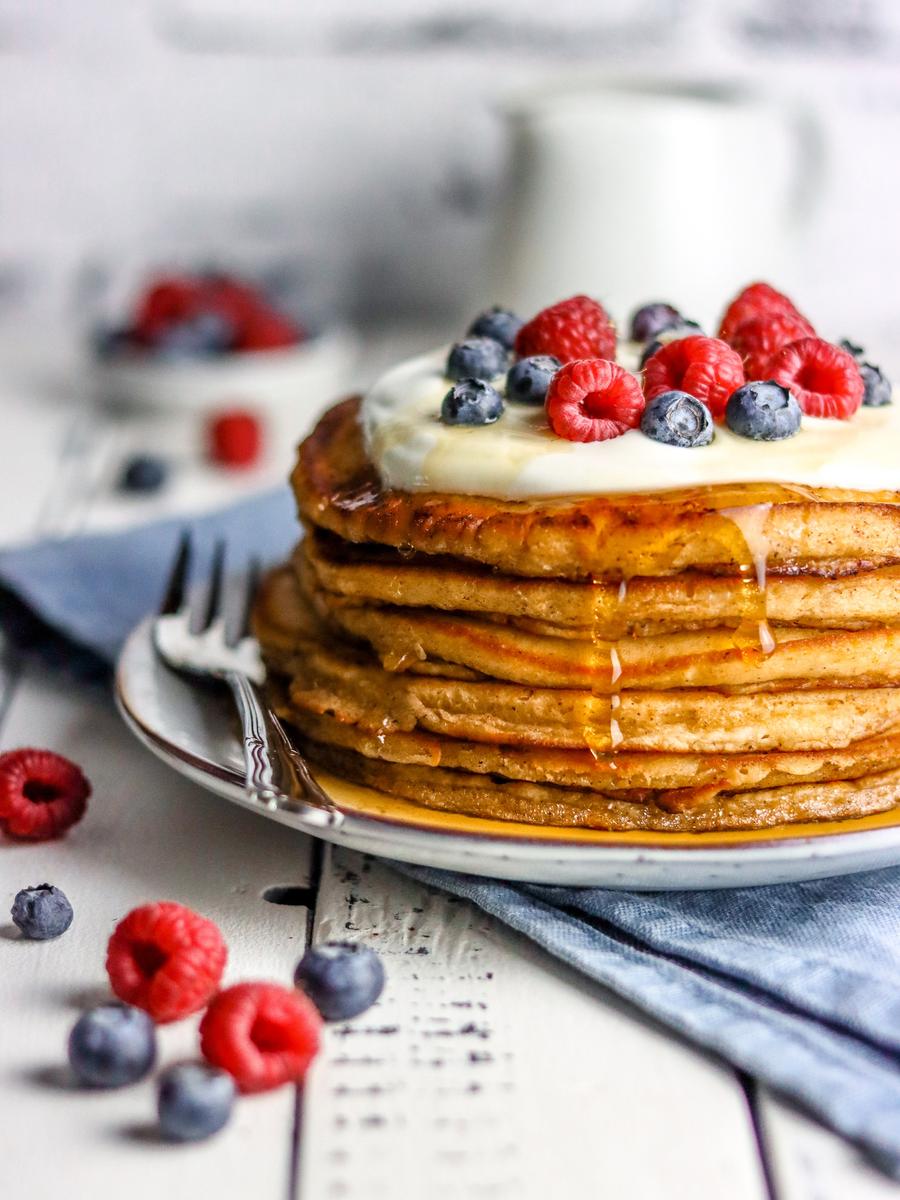 Rezeptbild: Fluffige Joghurt-Blaubeer-Pancakes