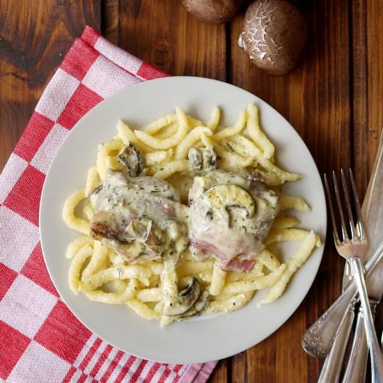 Rezeptbild: Schweinefilet überbacken mit Champignons