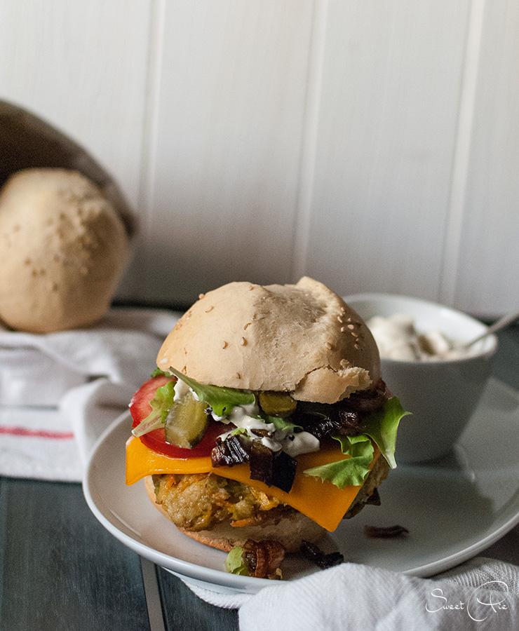 Rezeptbild: Möhren Sellerie Burger