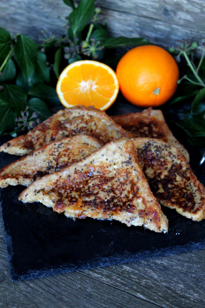 Rezeptbild: Chia French Toast mit Mandarinenquark