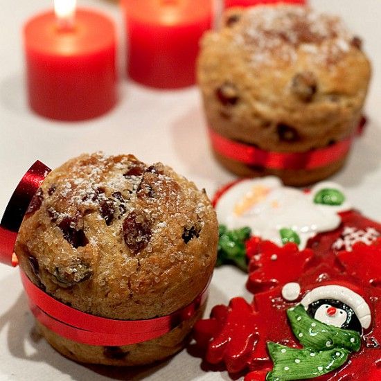 Rezeptbild: Mini Panettone mit Cranberries und Pistazien