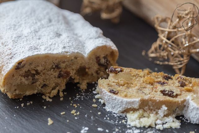Rezeptbild: Mandelchriststollen mit Marzipan