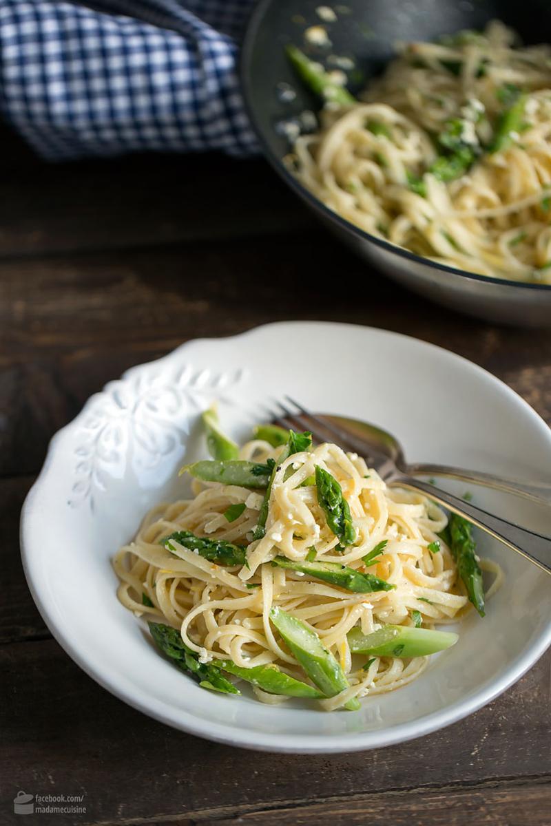 Rezeptbild: Pasta mit Spargel, Zitrone, Feta & Knoblauch