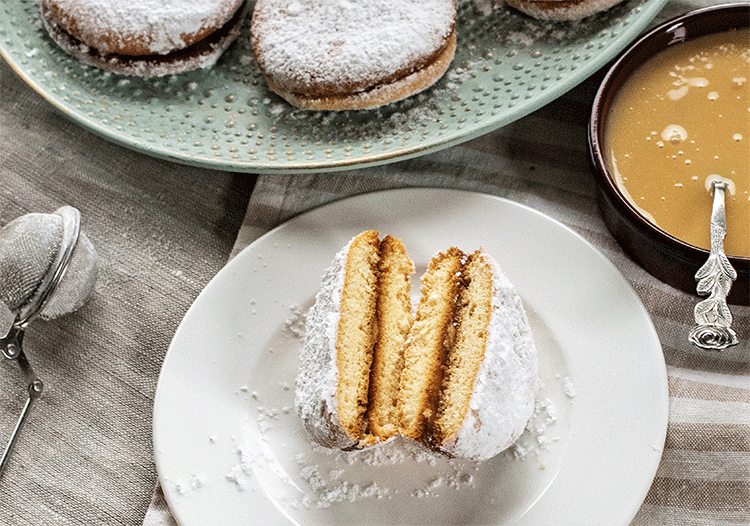 Rezeptbild: Chilenische Empolvados mit Dulce de Leche