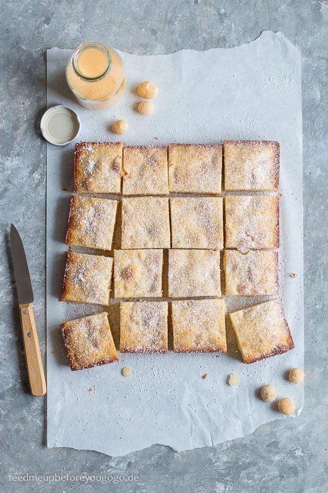 Rezeptbild: Eierlikör-Macadamia-Blondies