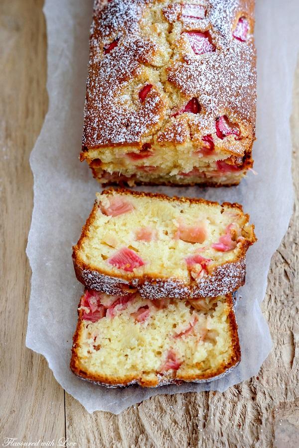 Rezeptbild: Rhabarber-Joghurt-Kuchen