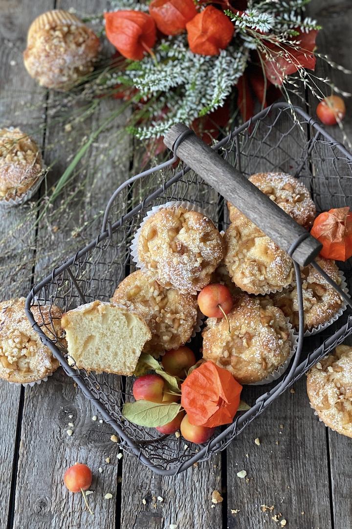 Rezeptbild: Bratapfel Muffins mit Buttermilch