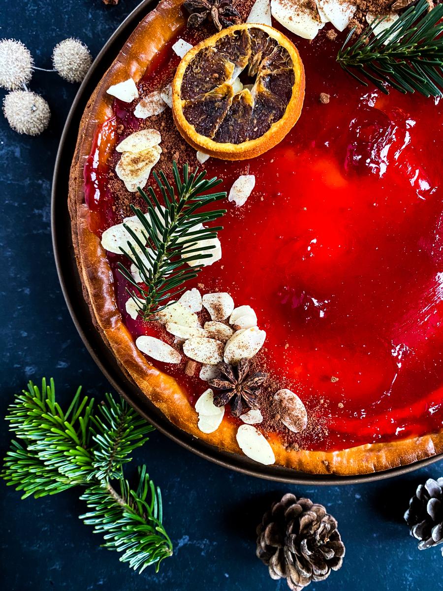 Rezeptbild: Glühwein-Käsekuchen mit Spekulatiusboden
