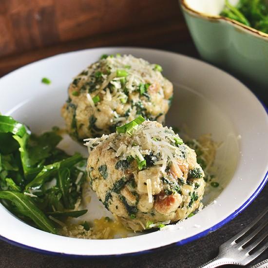 Rezeptbild: Südtiroler Brennnesselknödel