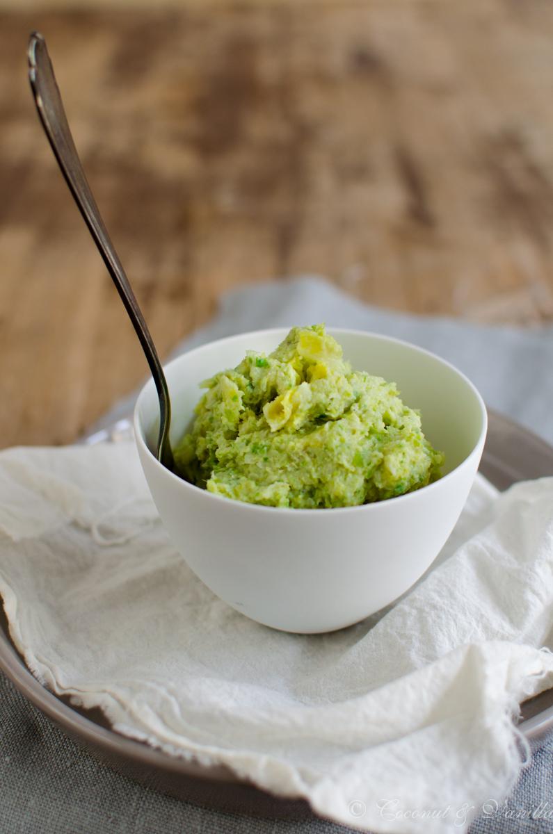 Rezeptbild: Rosenkohlpüree mit Parmesan