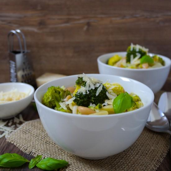 Rezeptbild: Winterliche Brokkoli-Minestrone