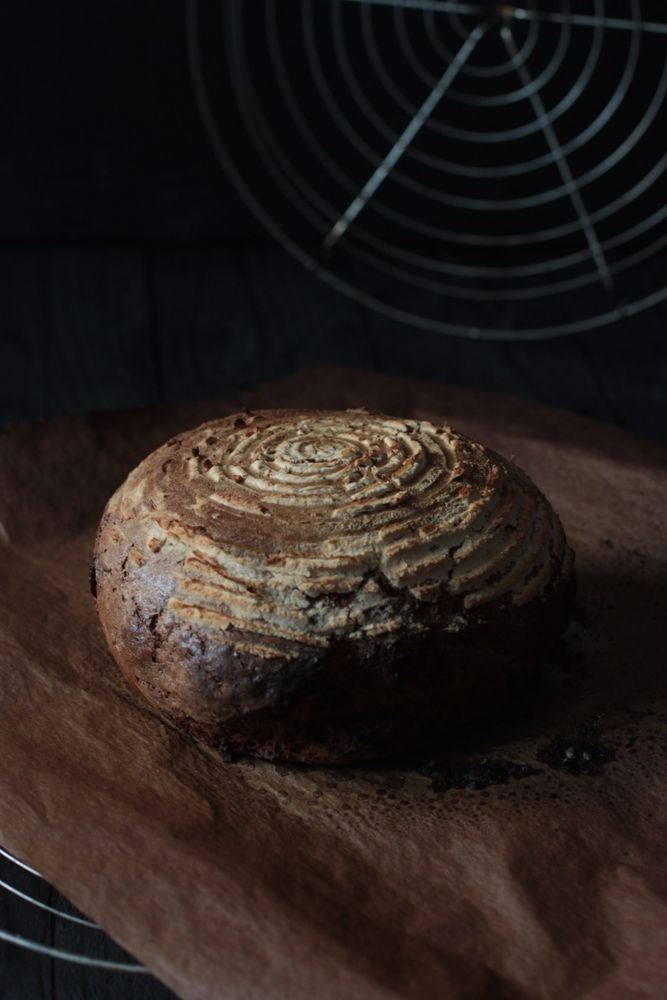 Rezeptbild: Sauerteig-Brot mit Schabzigerklee