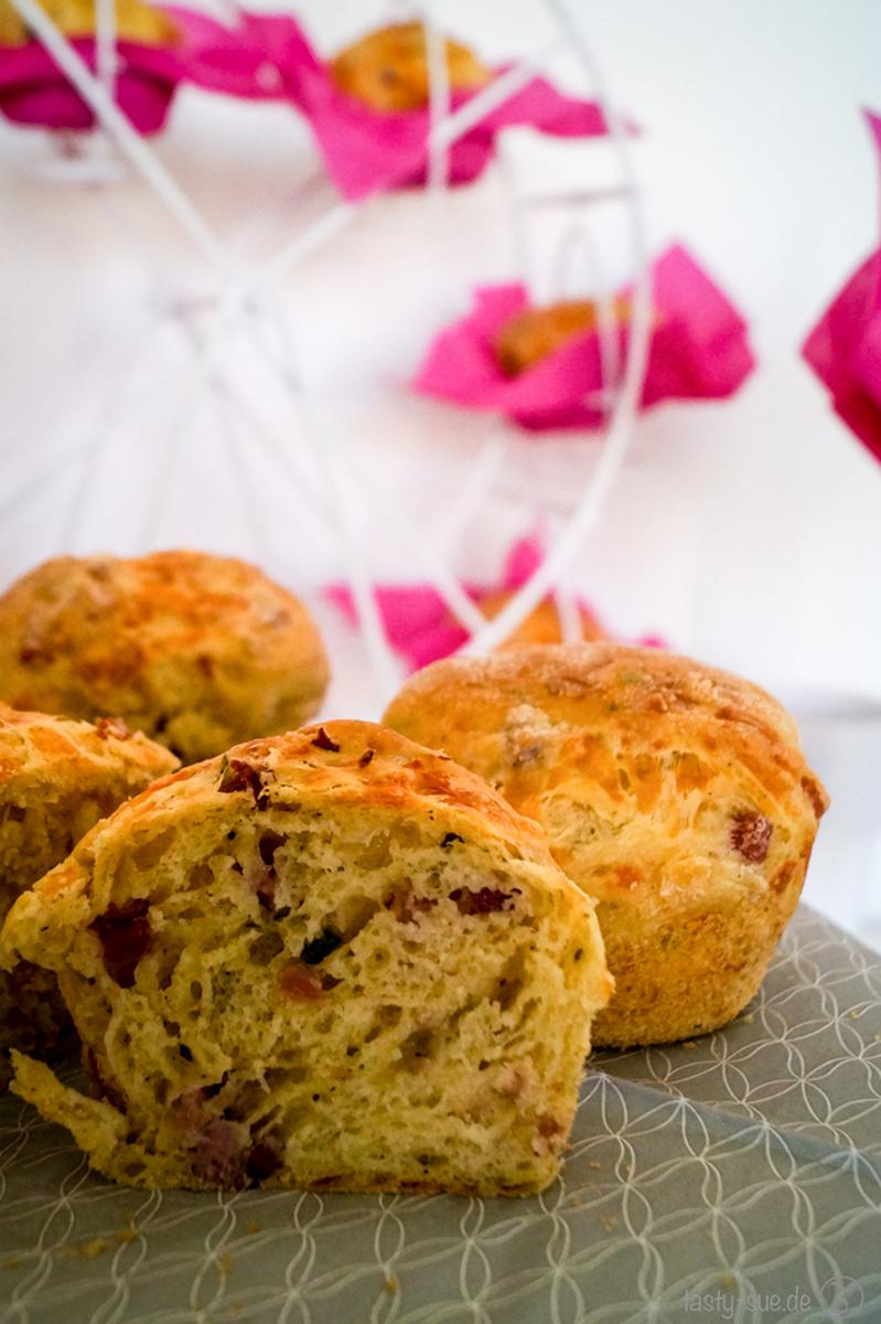 Rezeptbild: Schinken-Käse-Muffins
