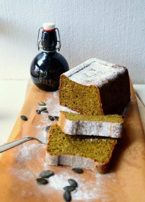 Rezeptbild: Kürbiskernölkuchen