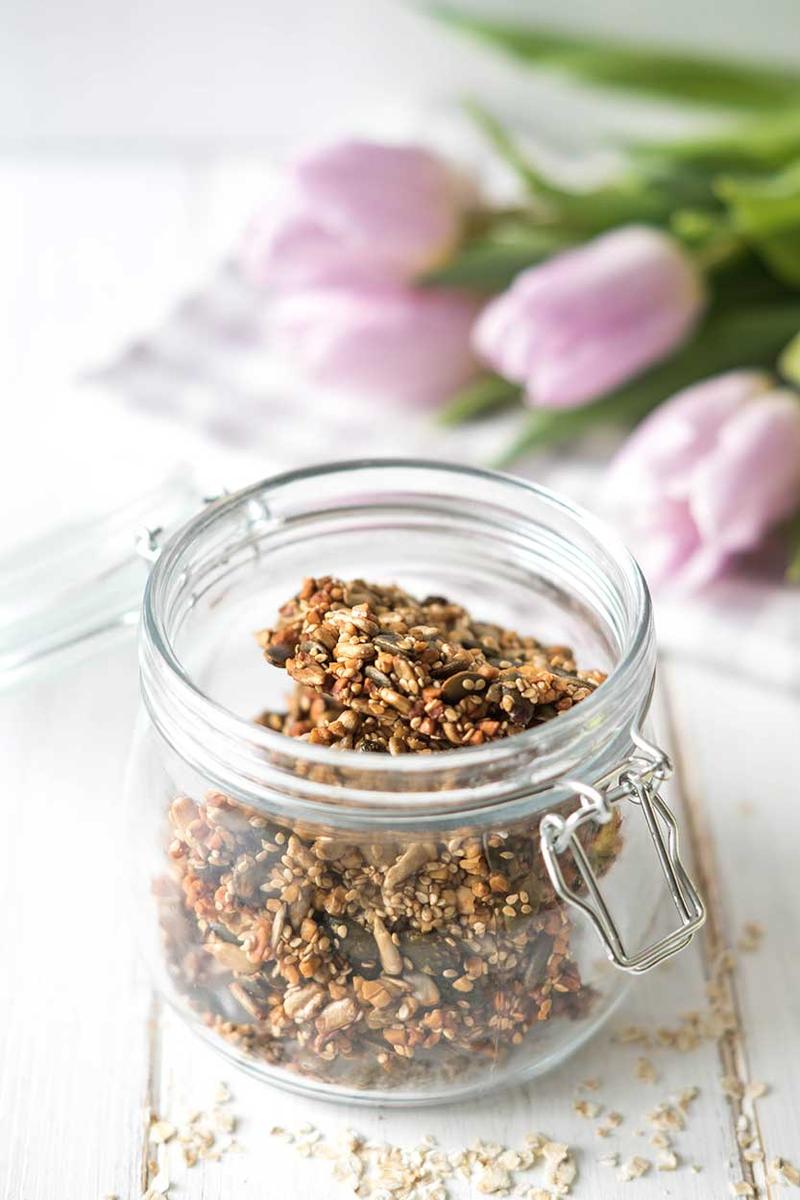 Rezeptbild: Low Carb Sesam Cracker mit Kürbiskernen