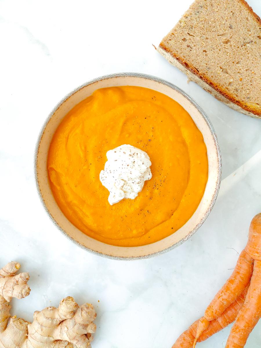Rezeptbild: Einfache Kürbis-Karotten-Ingwer Suppe