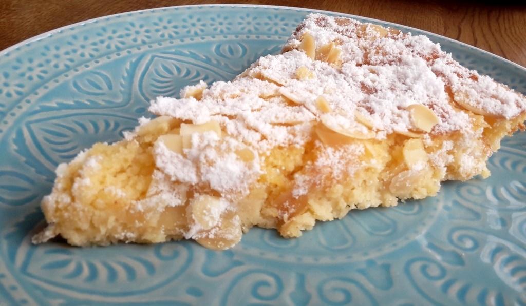 Rezeptbild: Bitter Lemon Cake mit ganzen Zitronen