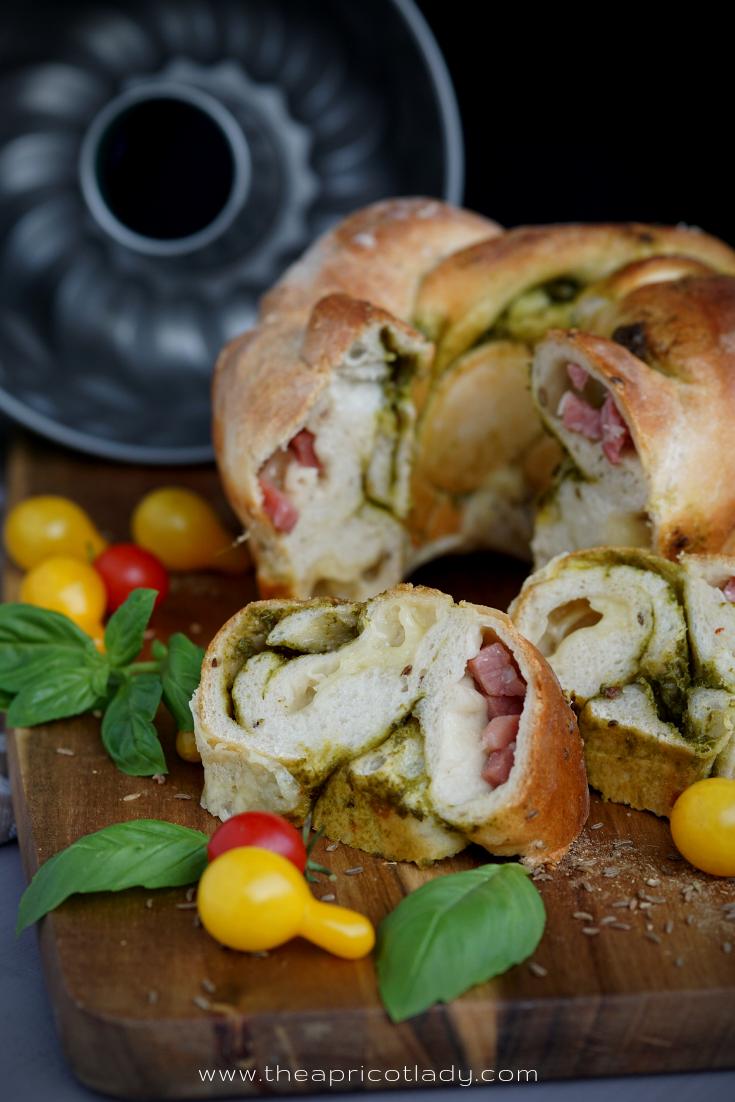 Rezeptbild: pikanter Jausn-Gugl