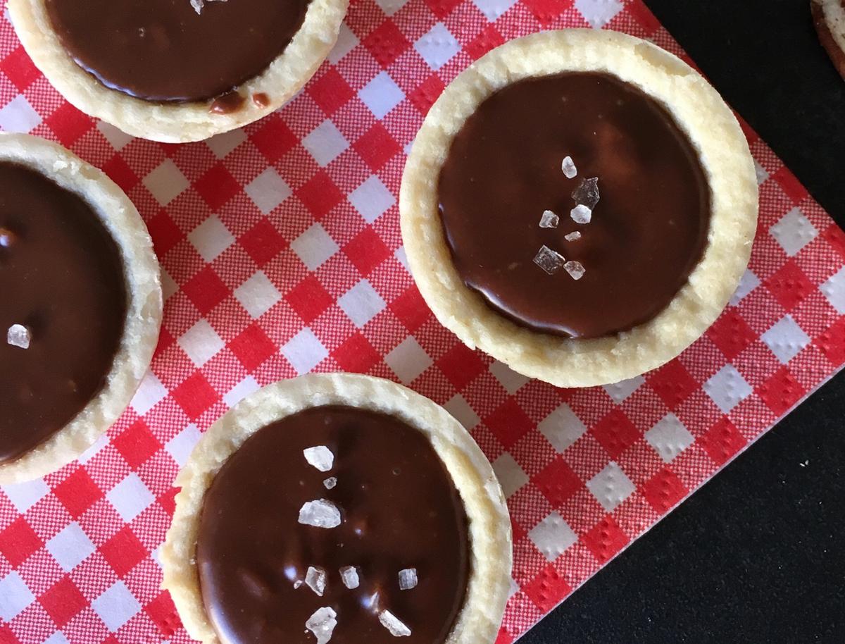 Rezeptbild: Schokolade-Erdnussbutter Cups