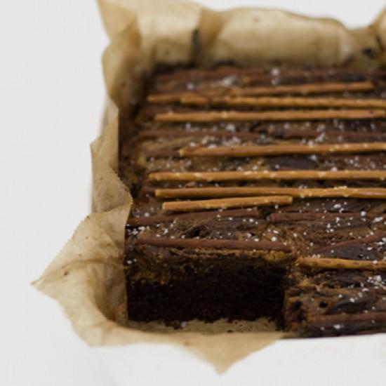 Rezeptbild: Chocolate Peanut Butter Pretzel Brownies