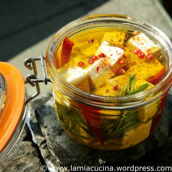 Rezeptbild: Formaggini sott'olio